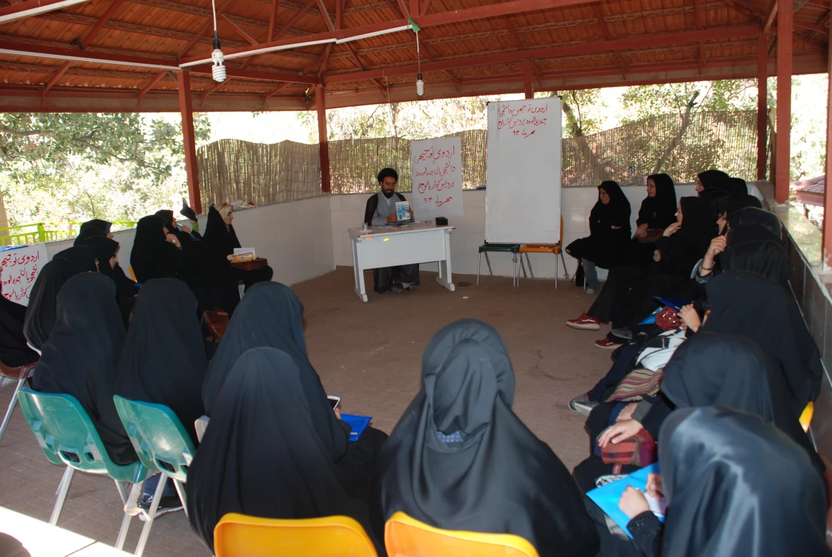 برگزاری اردوی توجیهی یک روزه دانشجویان جدید الورود پردیس کوثر یاسوج در آبشار یاسوج 5