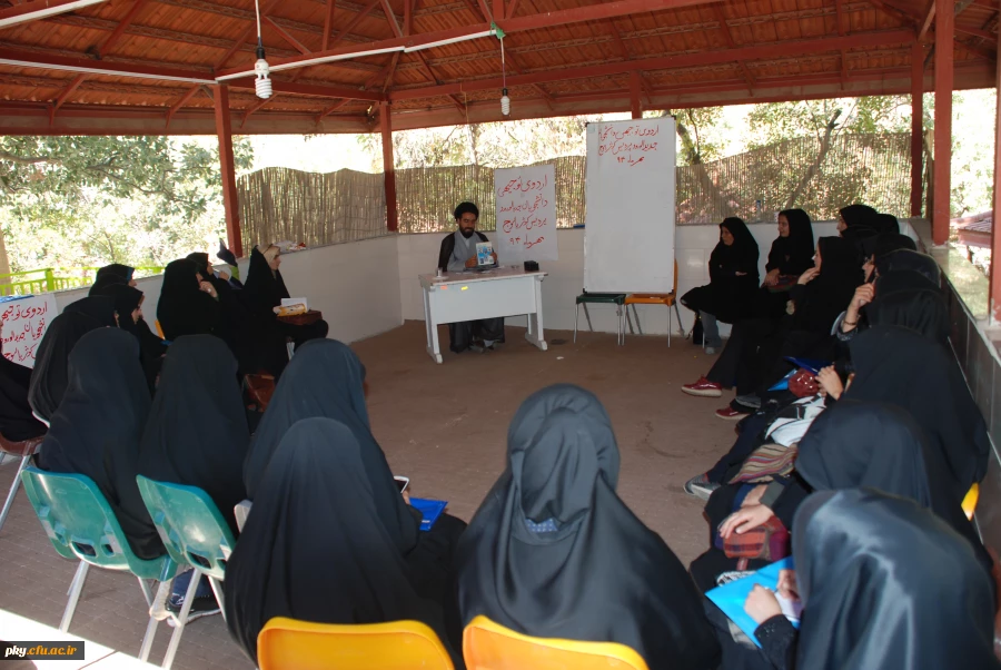 برگزاری اردوی توجیهی یک روزه دانشجویان جدید الورود پردیس کوثر یاسوج در آبشار یاسوج 5