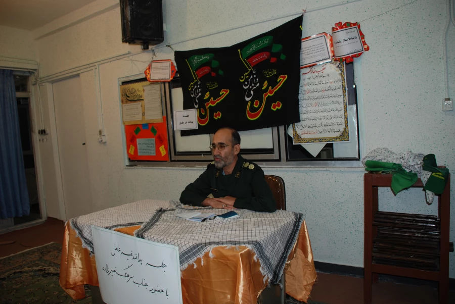 برگزاری نشست پدافند غیر عامل در پردیس کوثر یاسوج 5