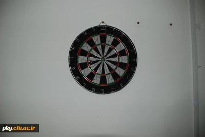 برگزاری مسابقه دارت به مناسبت روز دانشجو