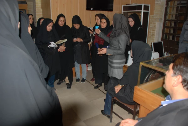 بازدید دانشجویان پردیس کوثر از موزه باستان شناسی  یاسوج  4