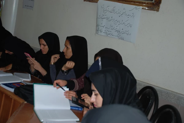 بازدید دانشجویان پردیس کوثر یاسوج از مرکز مطالعات و تحقیقات اداره کل آموزش وپرورش استان کهگیلویه و بویر احمد 6