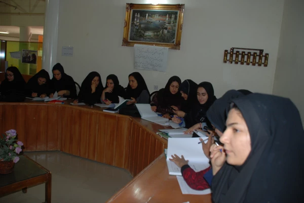 بازدید دانشجویان پردیس کوثر یاسوج از مرکز مطالعات و تحقیقات اداره کل آموزش وپرورش استان کهگیلویه و بویر احمد 7