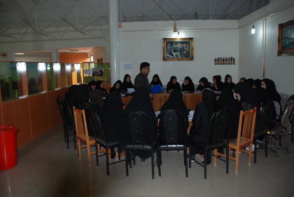 بازدید دانشجویان پردیس کوثر یاسوج از مرکز مطالعات و تحقیقات اداره کل آموزش وپرورش استان کهگیلویه و بویر احمد 9