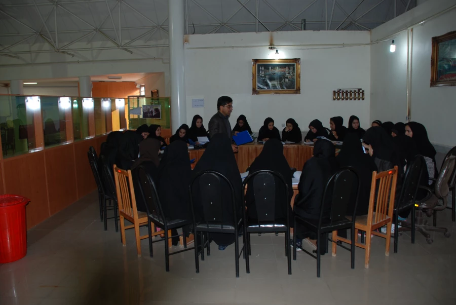 بازدید دانشجویان پردیس کوثر یاسوج از مرکز مطالعات و تحقیقات اداره کل آموزش وپرورش استان کهگیلویه و بویر احمد 9