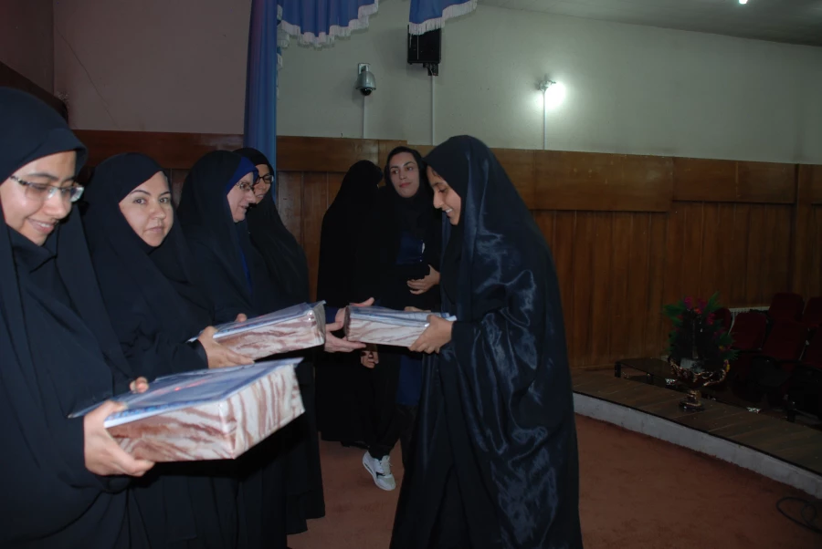 برگزاری مراسم جشن ولات امام حسین (ع) و هفته بزرگداشت مقام معلم در پردیس  2