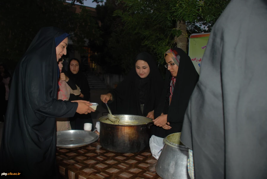 برگزاری نمایشگاه وسایل دست ساز  دانشجویان پردیس کوثر 7