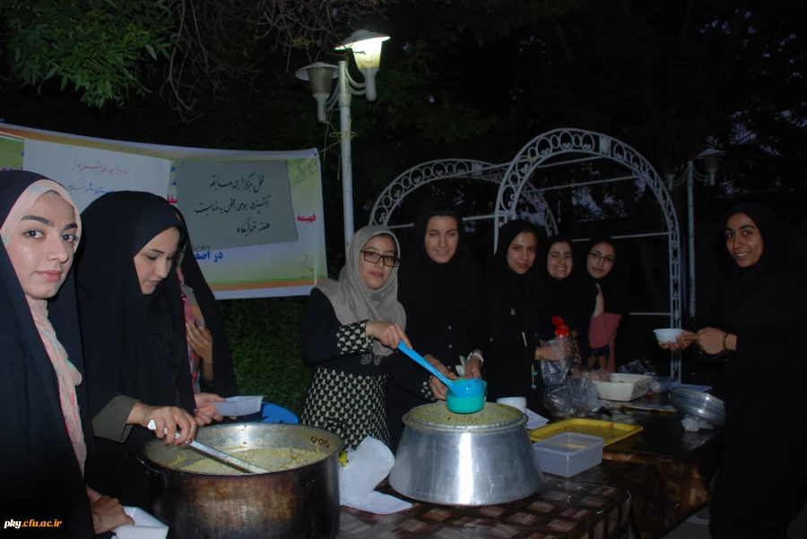 برگزاری نمایشگاه وسایل دست ساز  دانشجویان پردیس کوثر 9