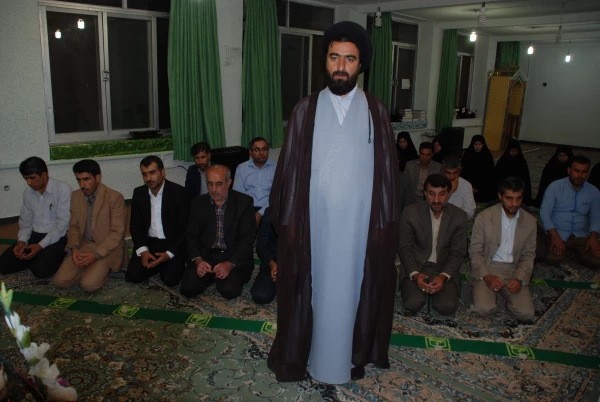 برگزاری محفل انس با قرآن بسیج اساتید دانشگاه فرهنگیان استان در پردیس کوثر
                                                                                         
 3