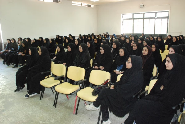 فعالیت های واحد تربیت بدنی پردیس کوثر به مناسبت
گرامیداشت هفته تربیت بدنی 8