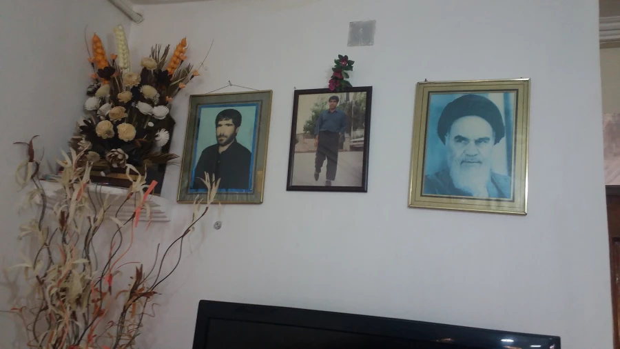 ملاقات با خانواده معظم شهدای دانشجو-سرکار خانم سعیده جلیل ( دانشجومعلم پردیس کوثر ) – خواهر شهید 2