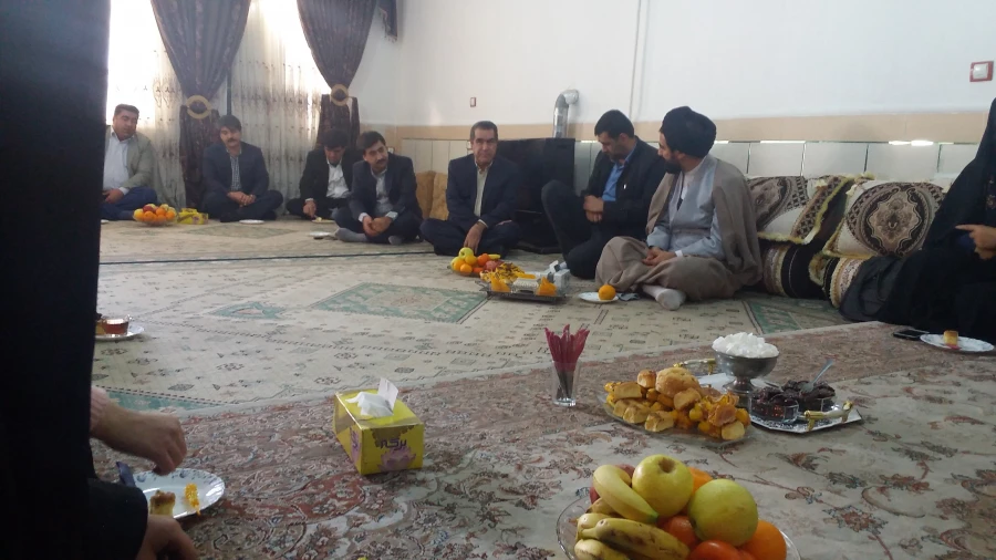 ملاقات با خانواده معظم شهدای دانشجو-سرکار خانم سعیده جلیل ( دانشجومعلم پردیس کوثر ) – خواهر شهید 2