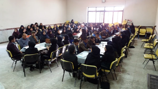 برگزاری کارگاه هم اندیشی و تجربه نگاری در پردیس دخترانه کوثر یاسوج 2