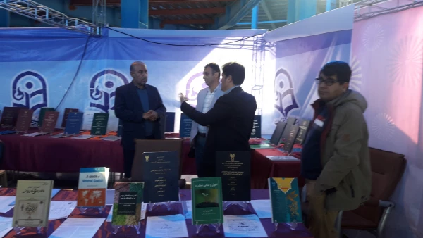 برگزاری غرفه آثار پژوهشی دانشگاه فرهنگیان در نمایشگاه استانی هفته پژوهش 3