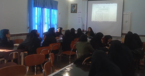 به مناسبت هفته پژوهش برگزار شد:

کارگاه مقاله نویسی در پردیس کوثر یاسوج 2