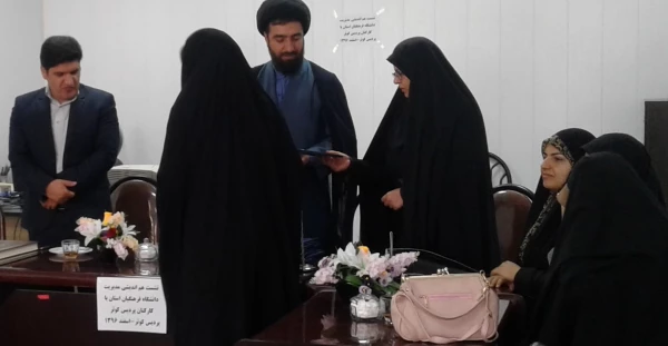 برگزاری مراسم تجلیل از بانوان شاغل در دانشگاه فرهنگیان استان کهگیلویه و بویراحمد به مناسبت روز زن و ولادت حضرت فاطمه زهرا (س) 2