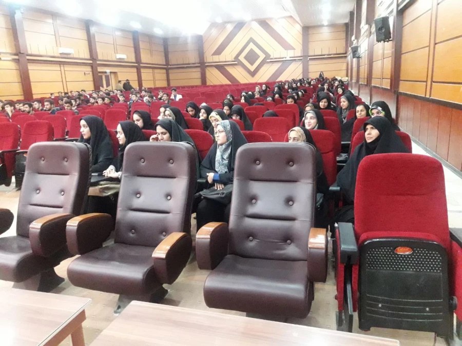 برگزاری برنامه سخنرانی گرامی داشت روز 13 آبان 2