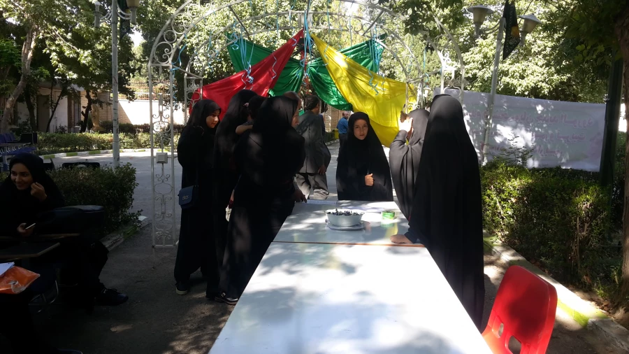 ثبت نام حضوری پذیرفته شدگان دانشگاه فرهنگیان در آزمون سراسری سال 98 در پردیس کوثر انجام شد 2