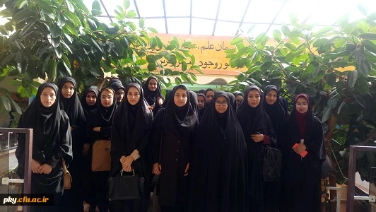 بازدید دانشجویان پردیس کوثر از کتابخانه مرکزی یاسوج 3